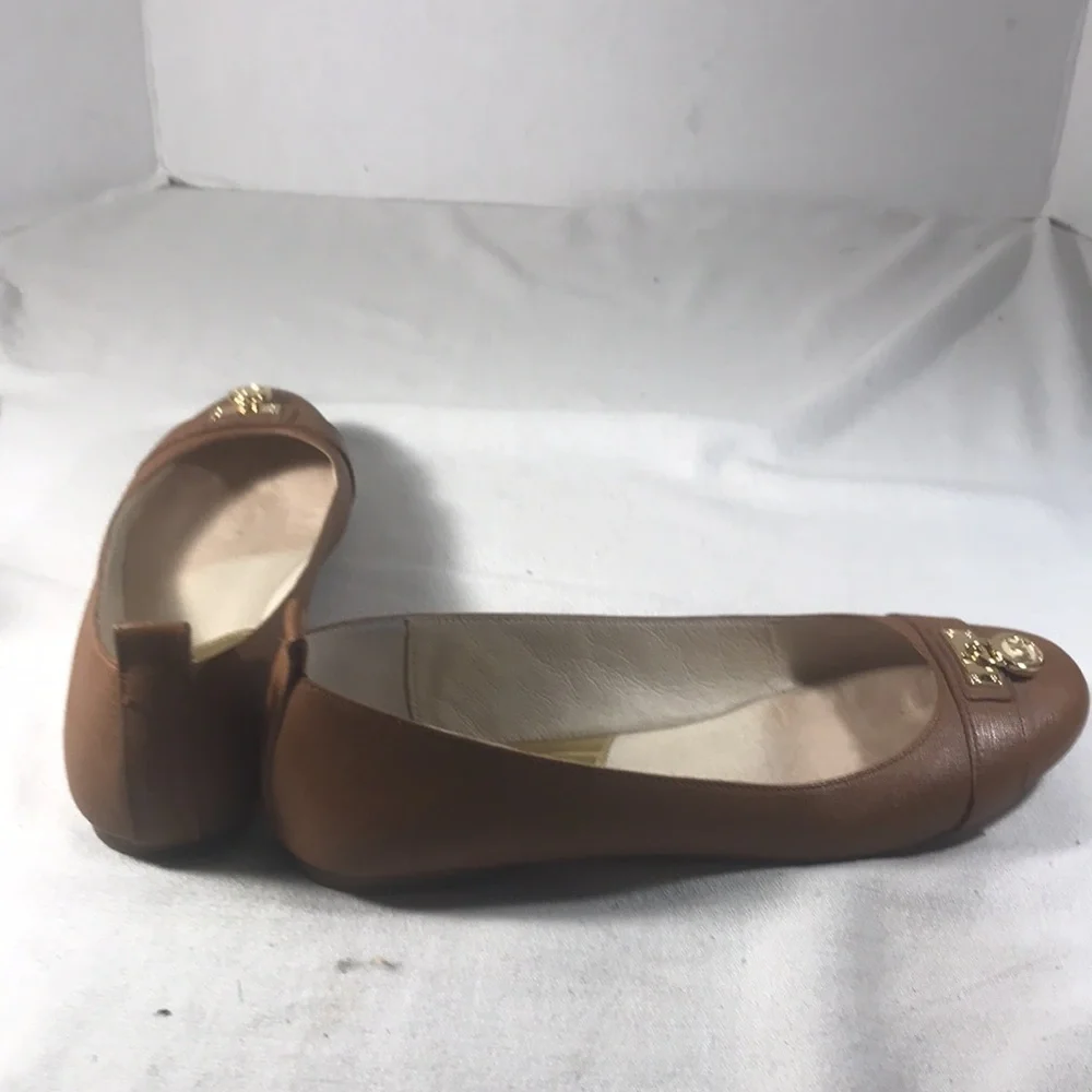 Michael Kors elegant brown